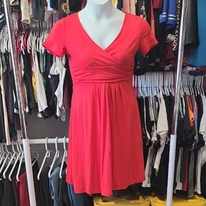 Amika Red Short Sleeve V-Neck Dress